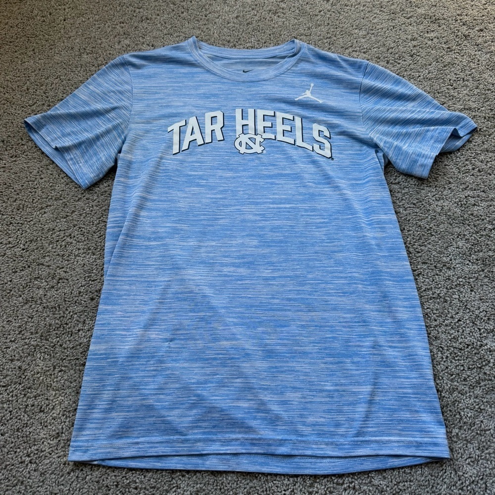 Men's Nike North Carolina Tar Heels Dri-Fit Tee Shirt Size Small